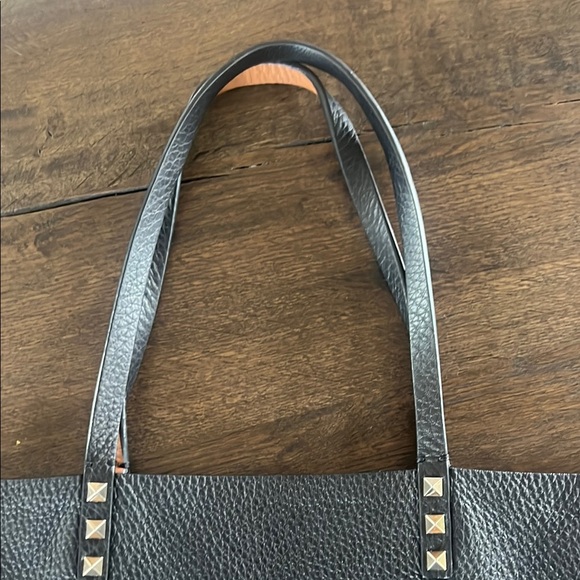 Valentino reversable Black/camel Studded Women's Bag AUTHENTIC - Picture 4 of 12